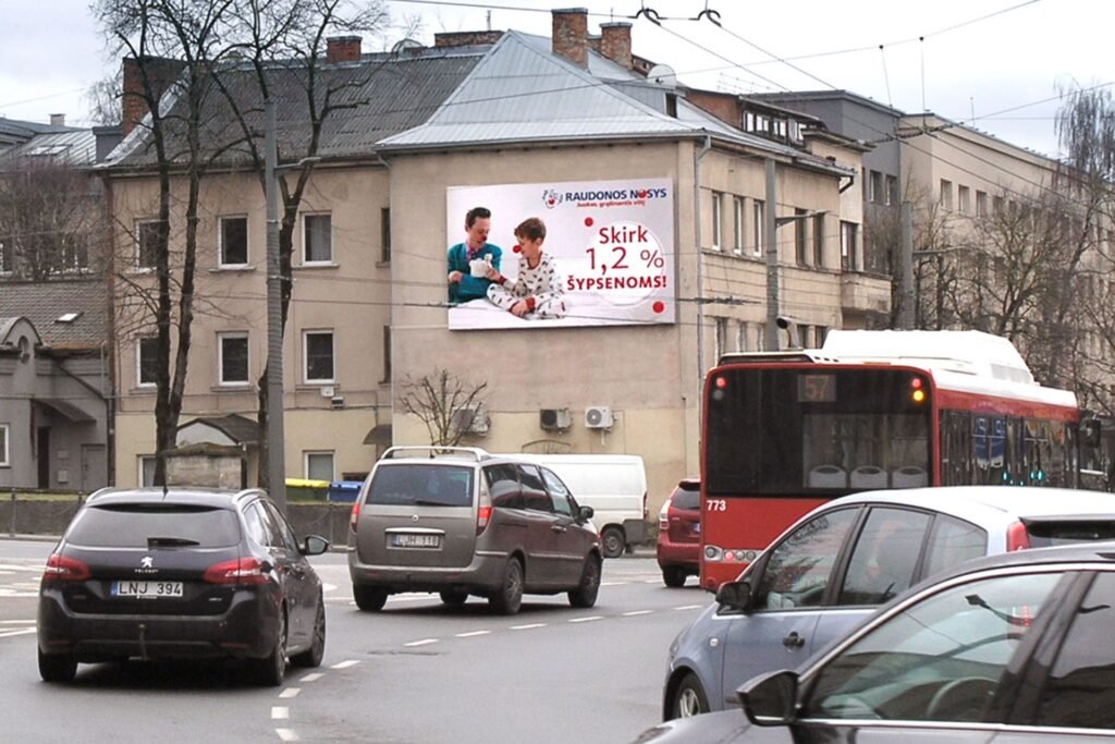 Kaunas, Vytauto prospektas – Miesto lauko LED ekranas