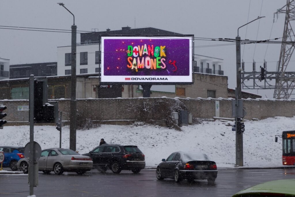Vilnius, Ozo gatvė – Miesto lauko LED ekranas