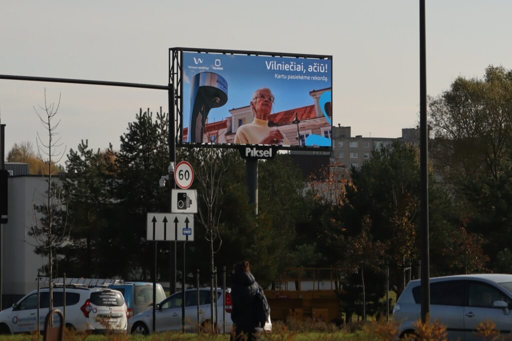 Vilniaus Compensa – Lauko reklaminis LED ekranas