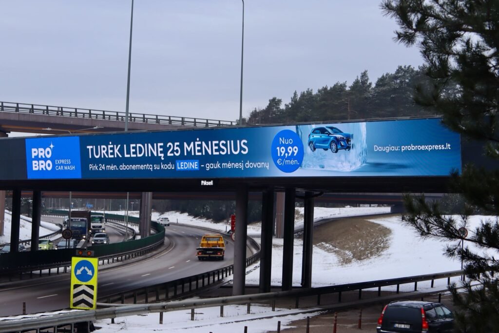 Vilniaus viadukai – Lauko LED ekranų sistema